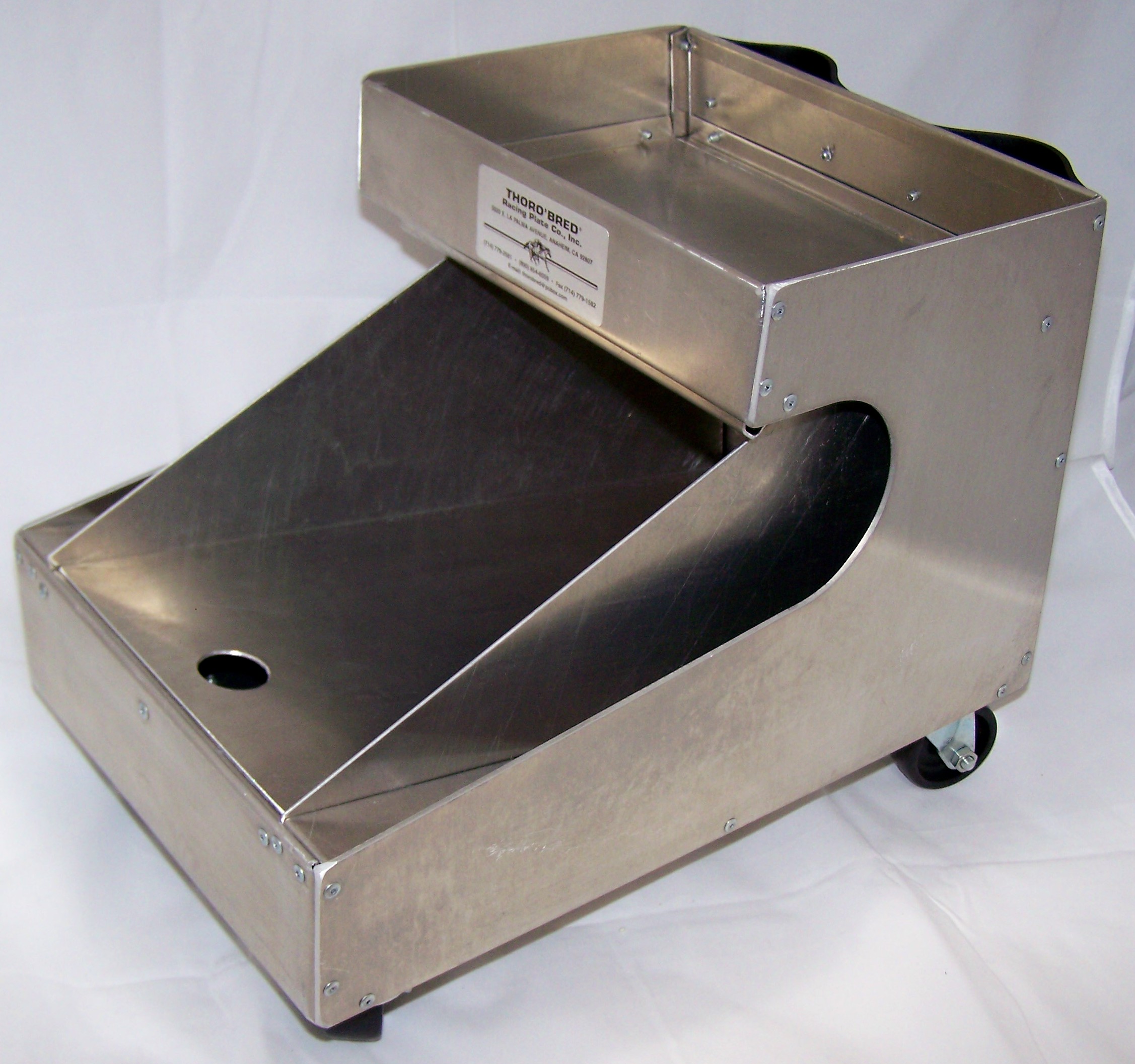 ThoroBred Aluminum Shoeing Box, Style